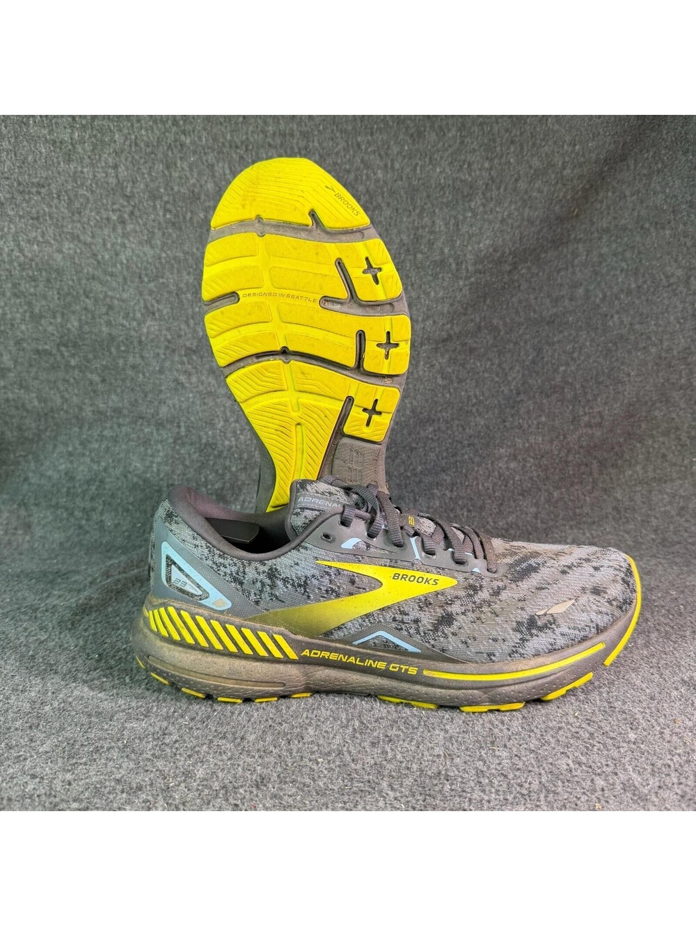 Brooks Adrenaline GTS 23 Shoes Mens Size 11.5 Gray Camo Sneakers 1103911D404